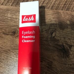 Eyelash Foaming Cleanser